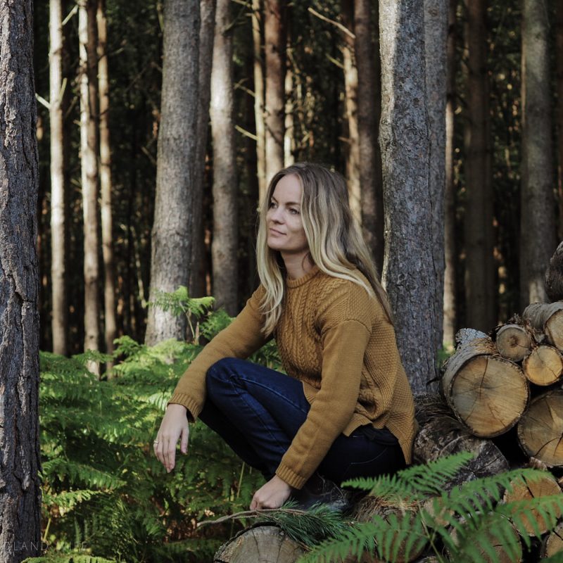 The Woodland Wife - Thought Clothing - Ethical - AW17 - Mustard Cable Knit Jumper and Jeans-The Season of Change
